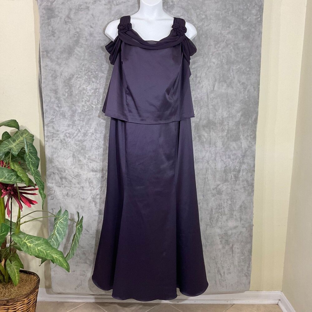 ALEX EVENINGS Formal Satin Maxi Dress Women's size 24W  Purple cold shoulder